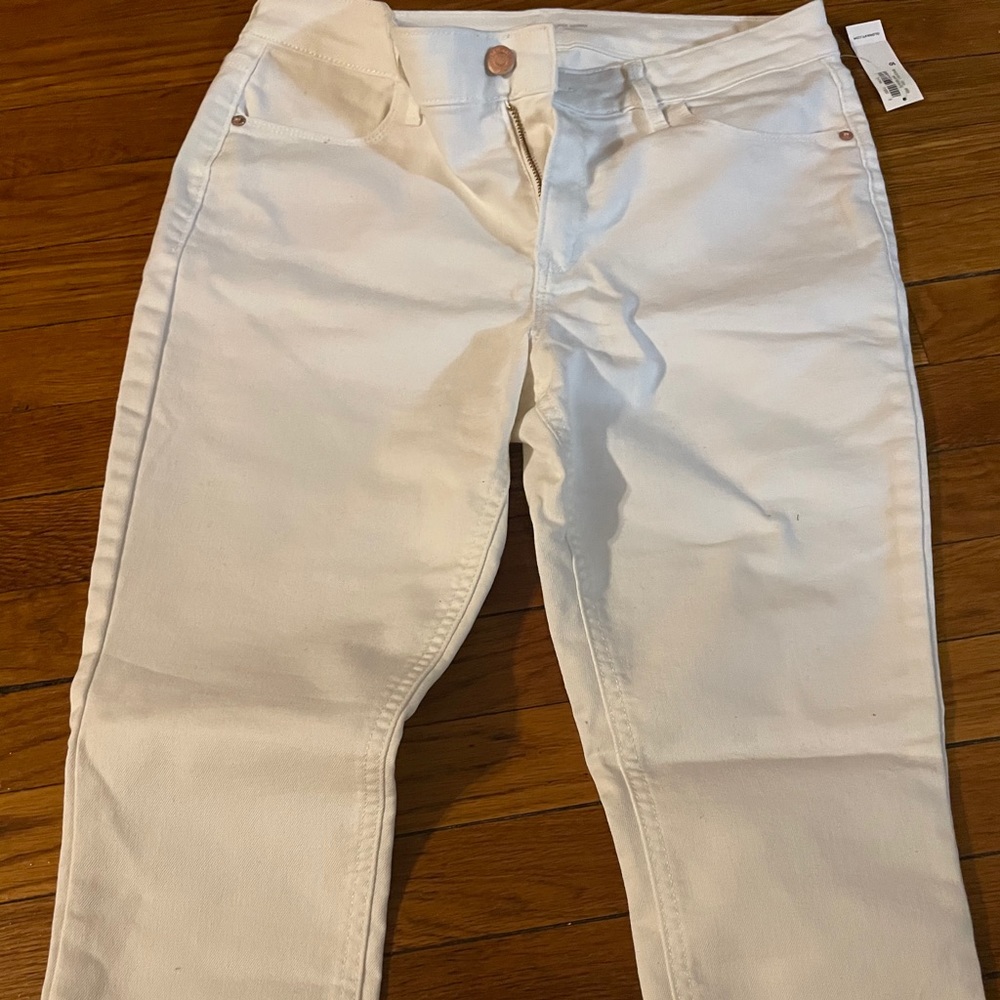 White Jeans